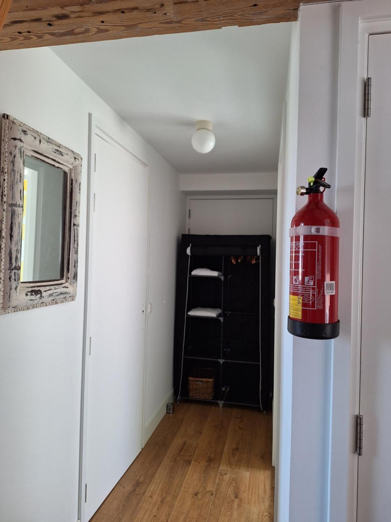 B&B Lange Geer Delft Bagian luar foto